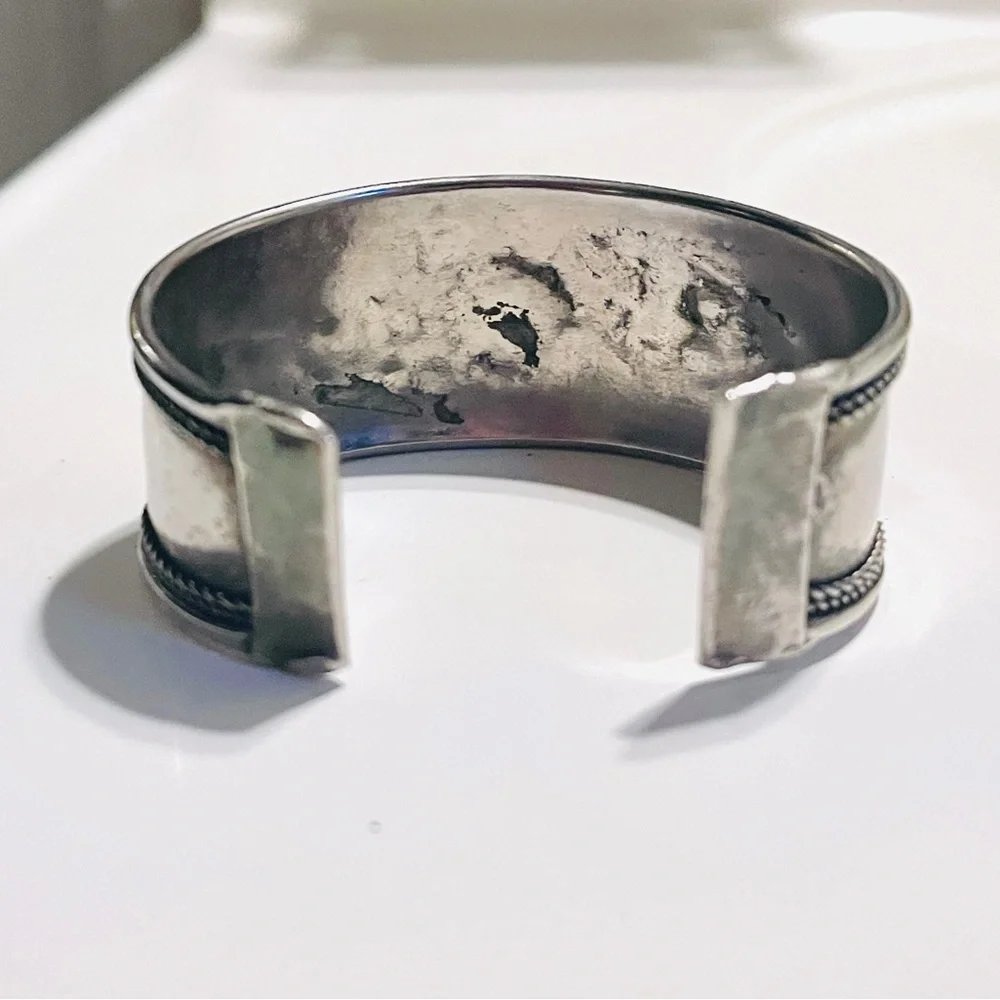 💜 Amethyst Nepali Bracelet 💜 - Picture 4 of 4